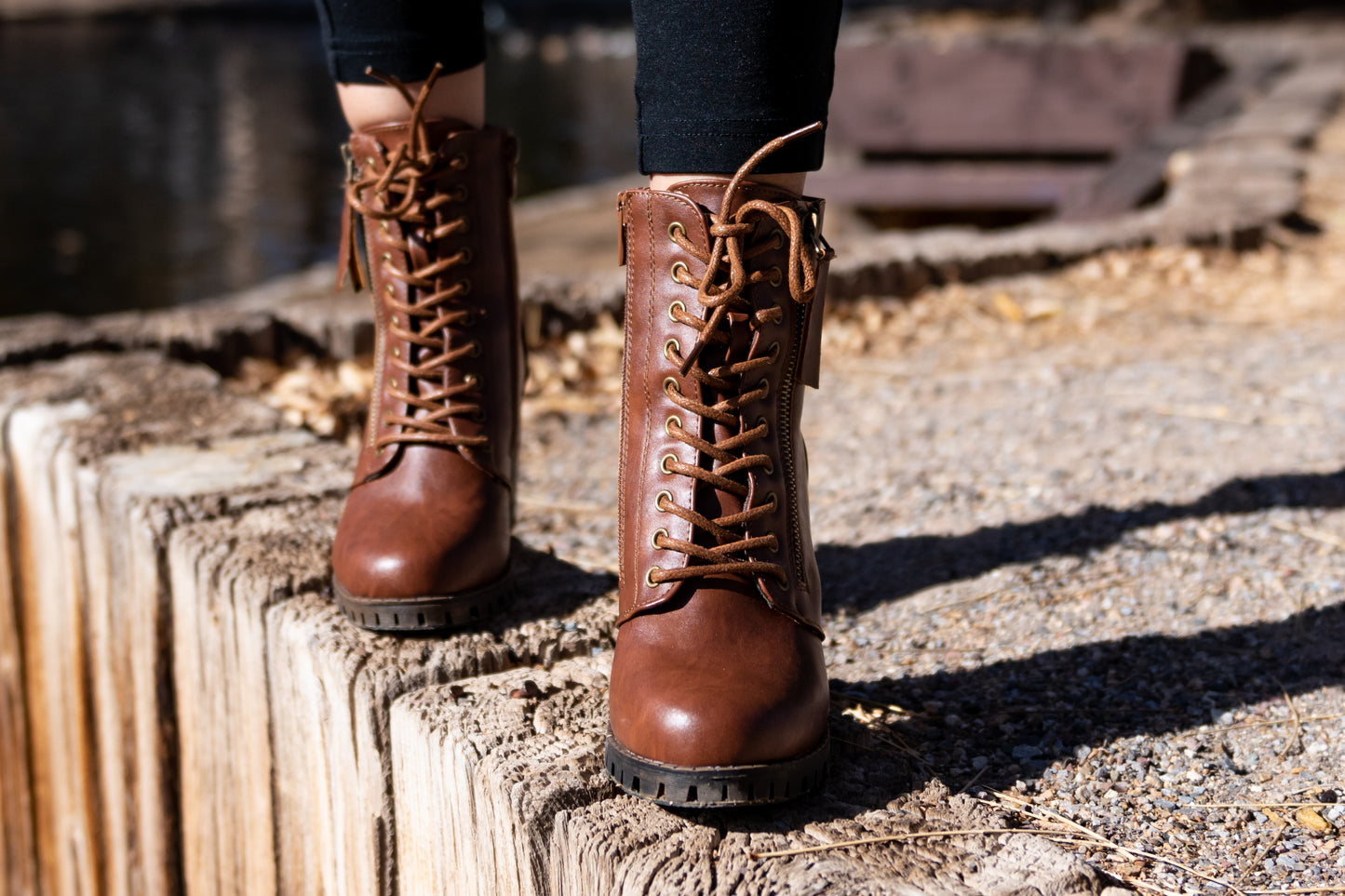 Nailea - Chestnut
